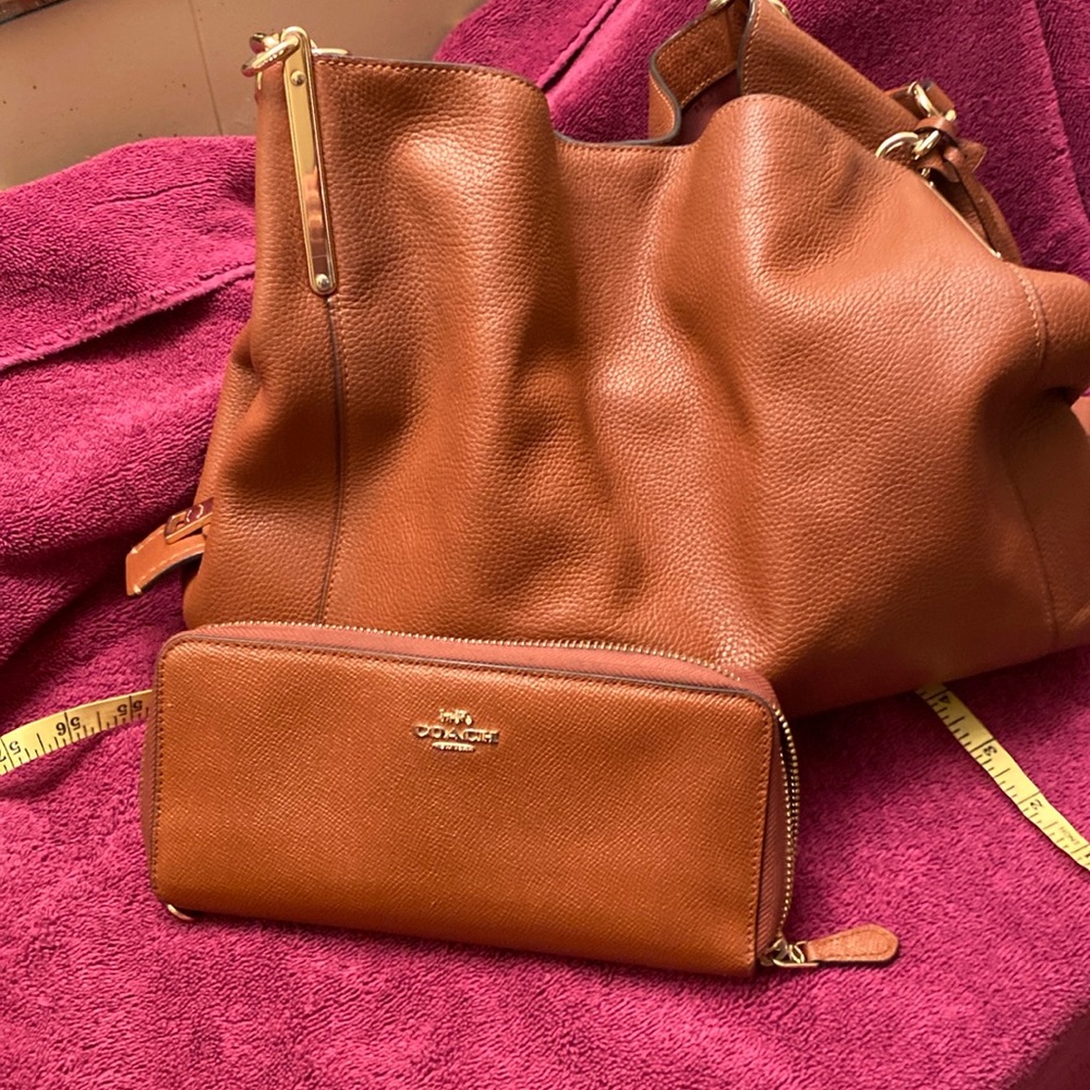 Coach bag with wallet
